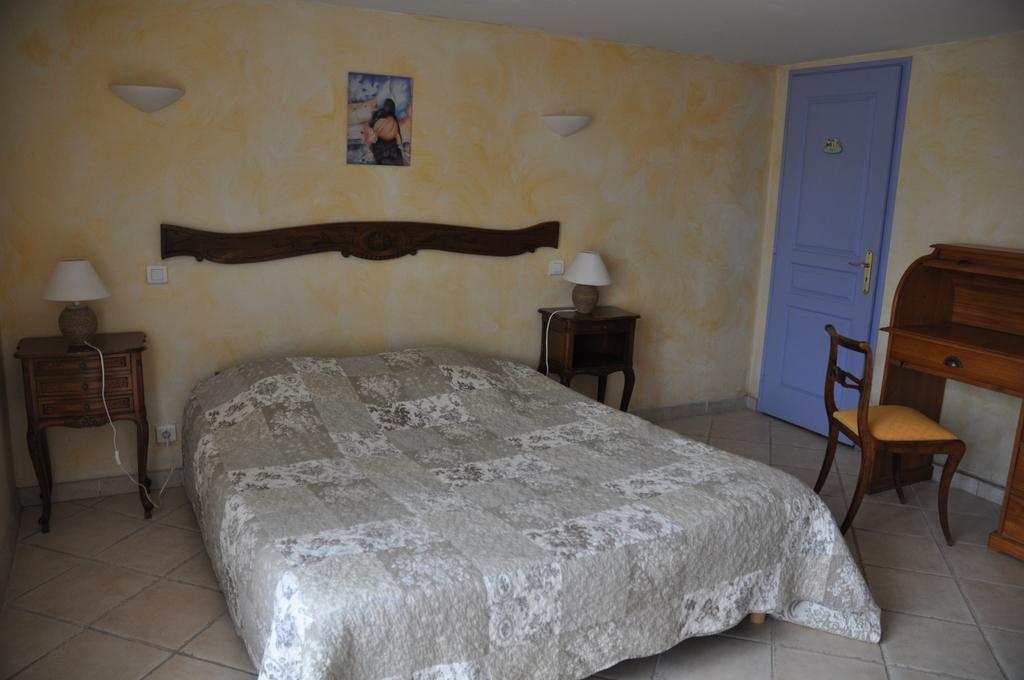 Le Petit Labouret Hotel Revest-du-Bion Eksteriør billede